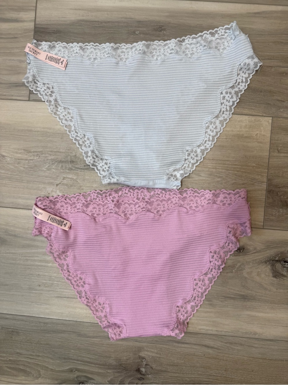 Victoria's Secret 4 Ribbed Lace Bikini Panties - White,Pink & Black NEVER WORN - Picture 4 of 8
